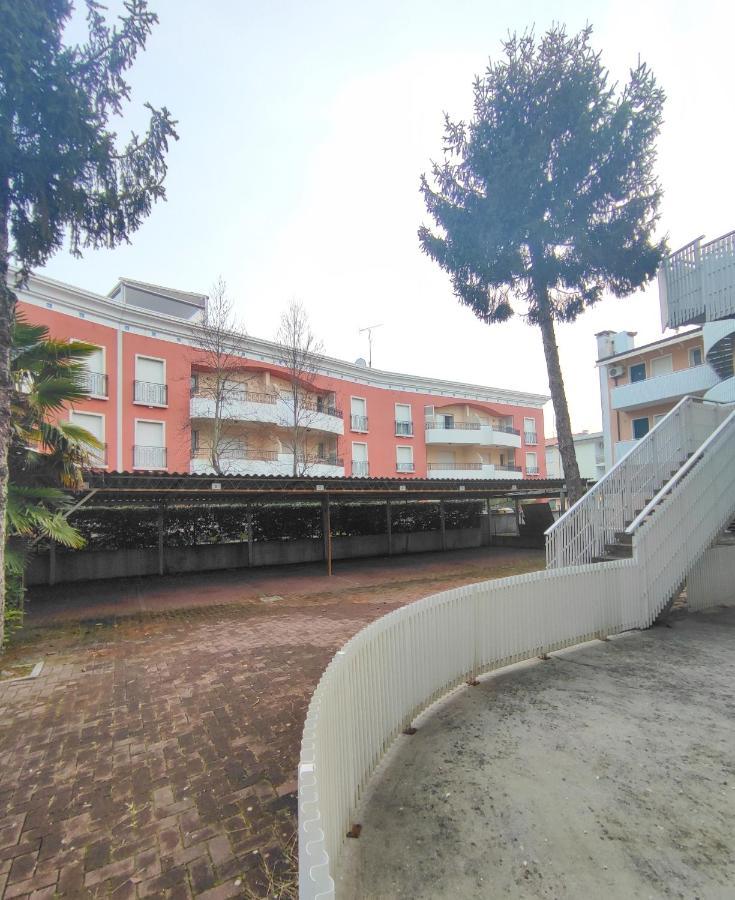Residence Stella Polare Bibione Exterior foto